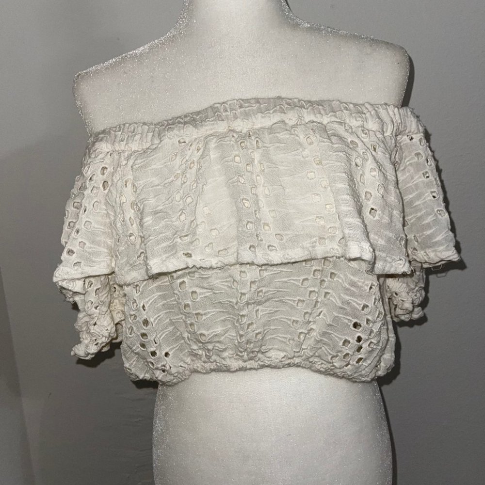 White Off the shoulder Cut Out Top